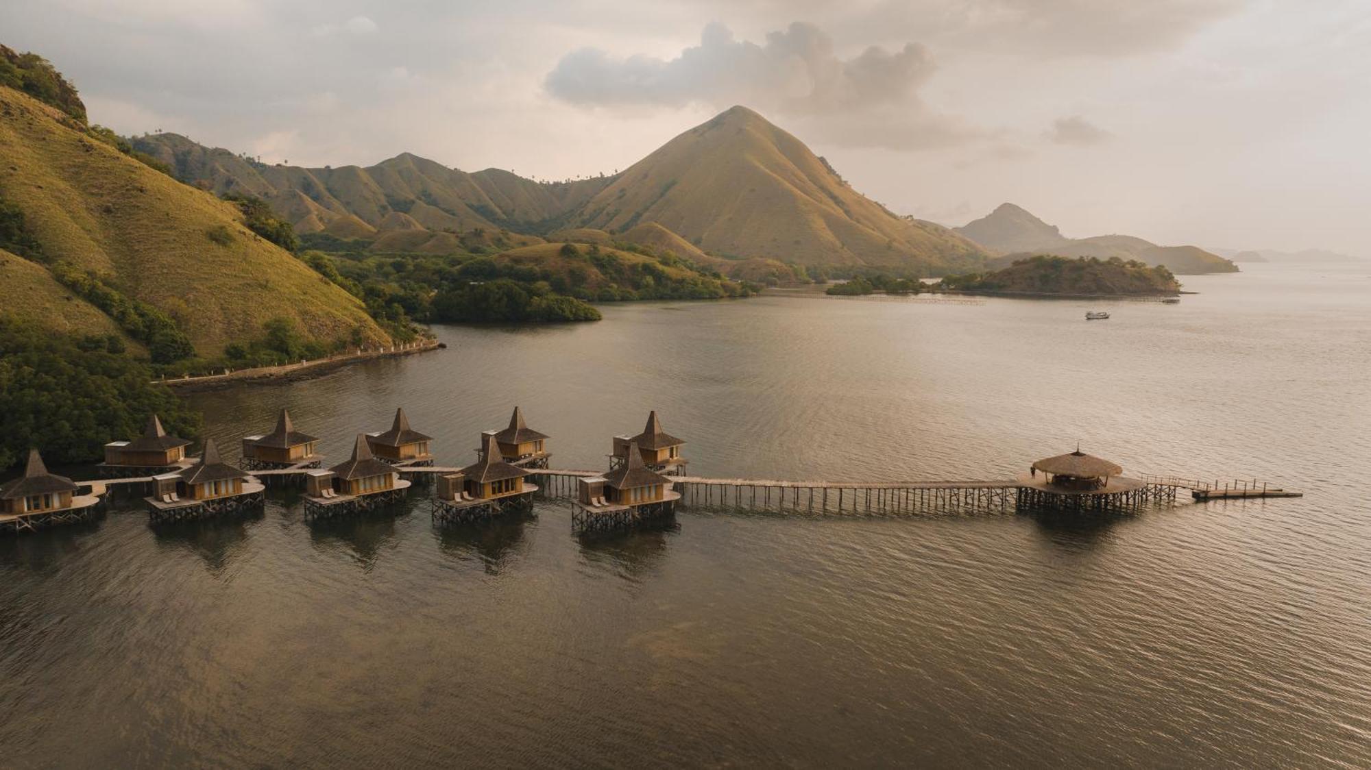 Menjaga Bay Hotel Labuan Bajo Kültér fotó