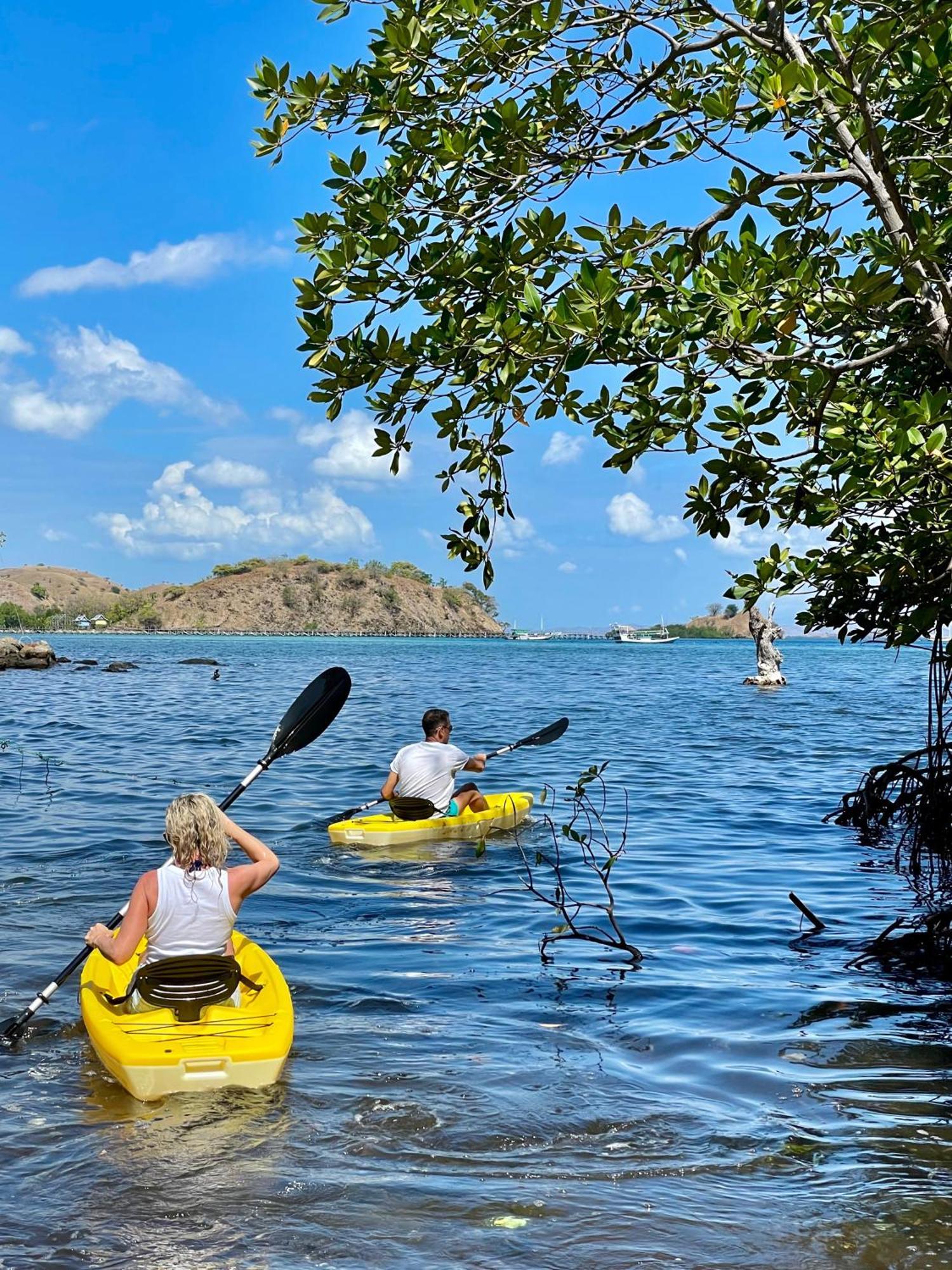 Menjaga Bay Hotel Labuan Bajo Kültér fotó