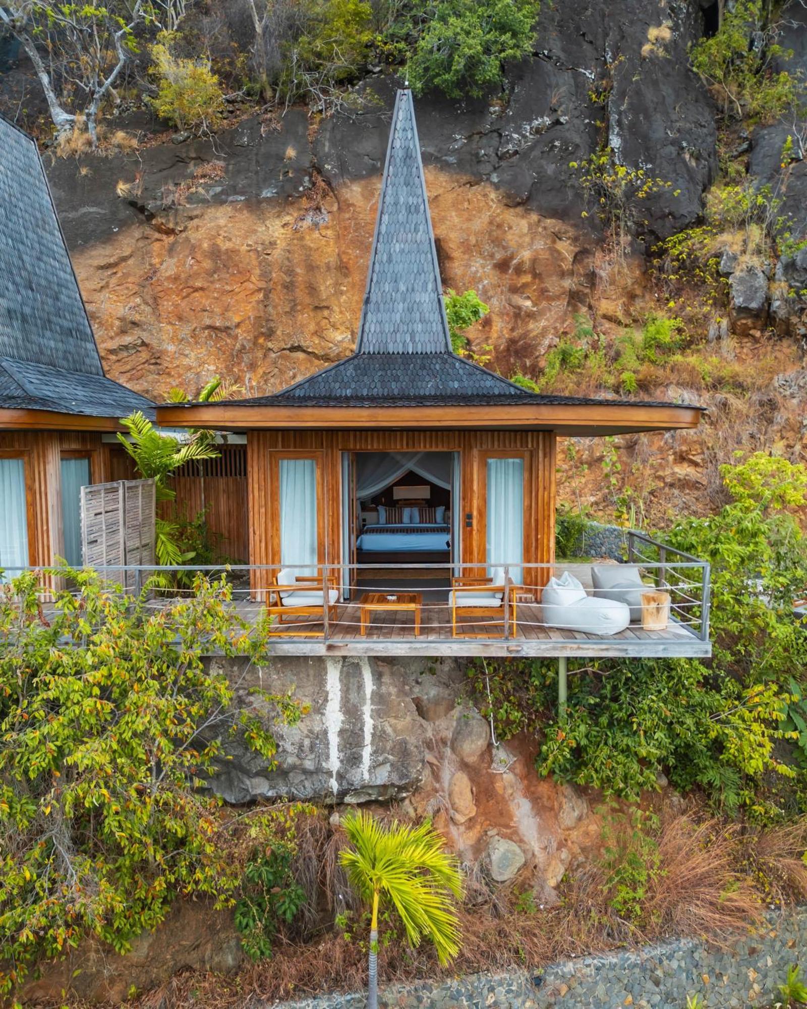 Menjaga Bay Hotel Labuan Bajo Kültér fotó